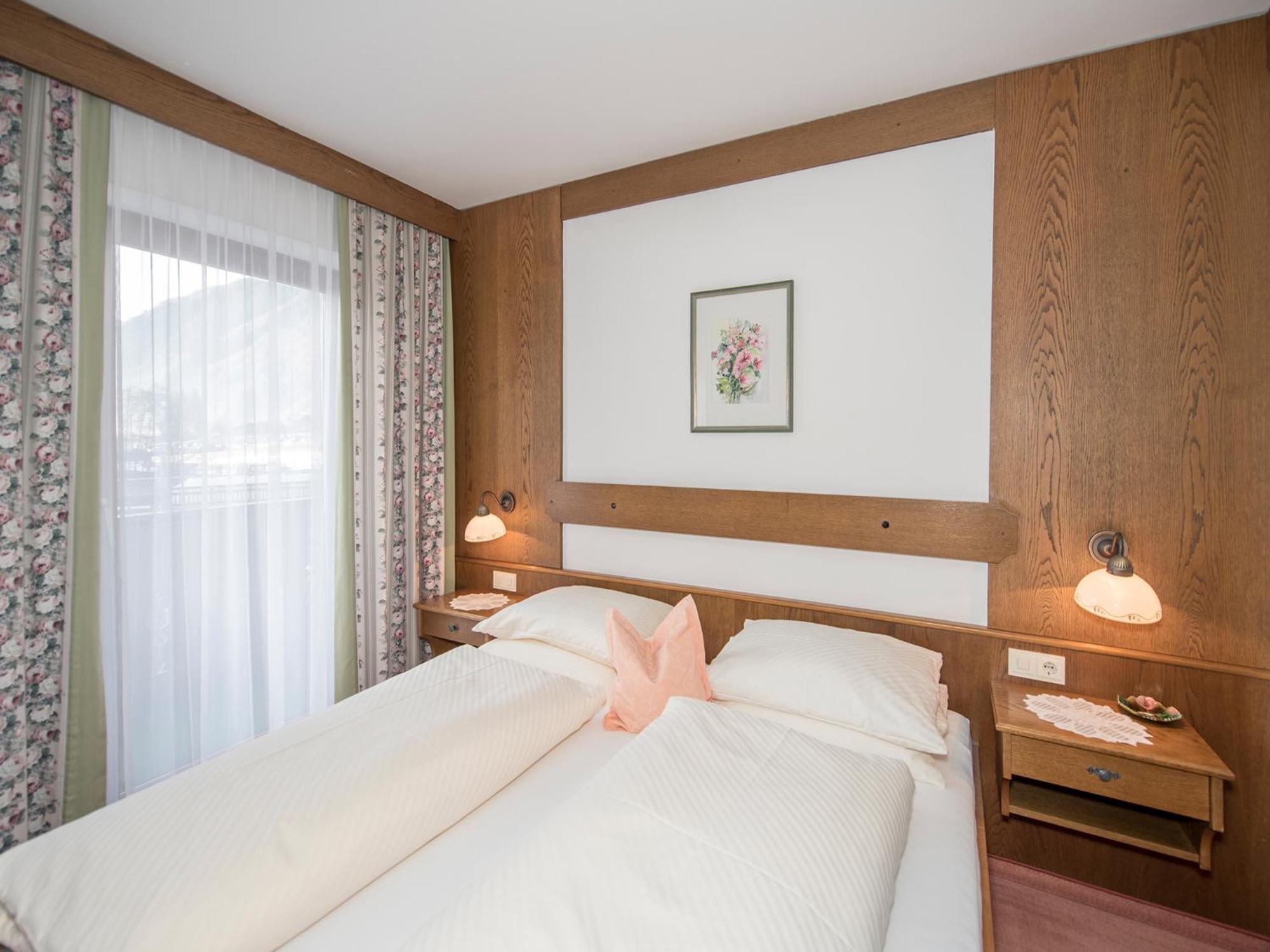 Pension und Appartement Weinschreiber Rauris Zimmer foto